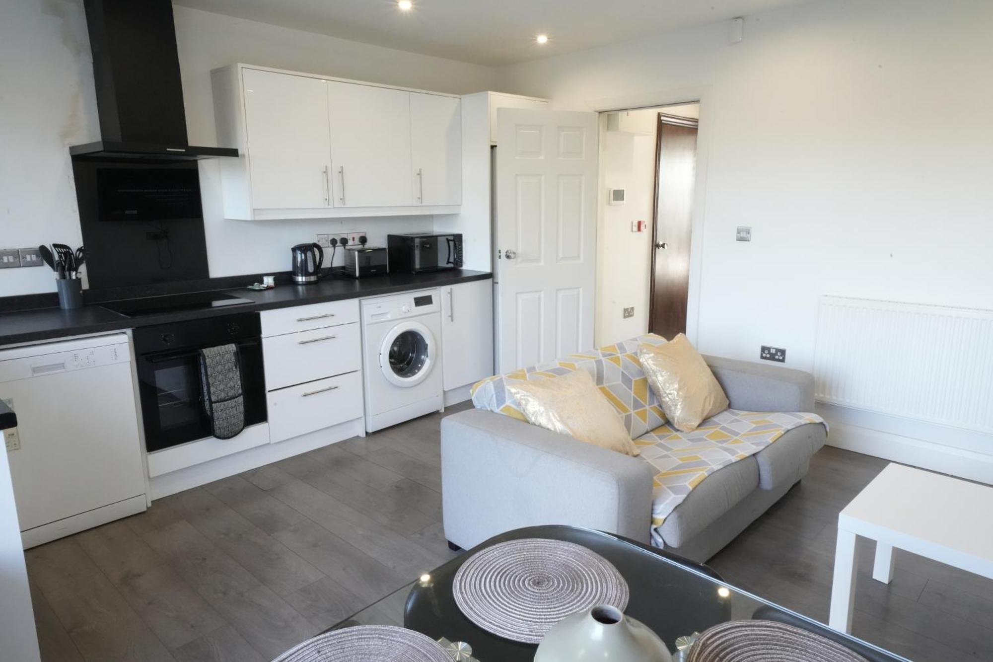 Hatton Apartments: Airport-Adjacent with Free Parking and Underground Access London Exterior photo